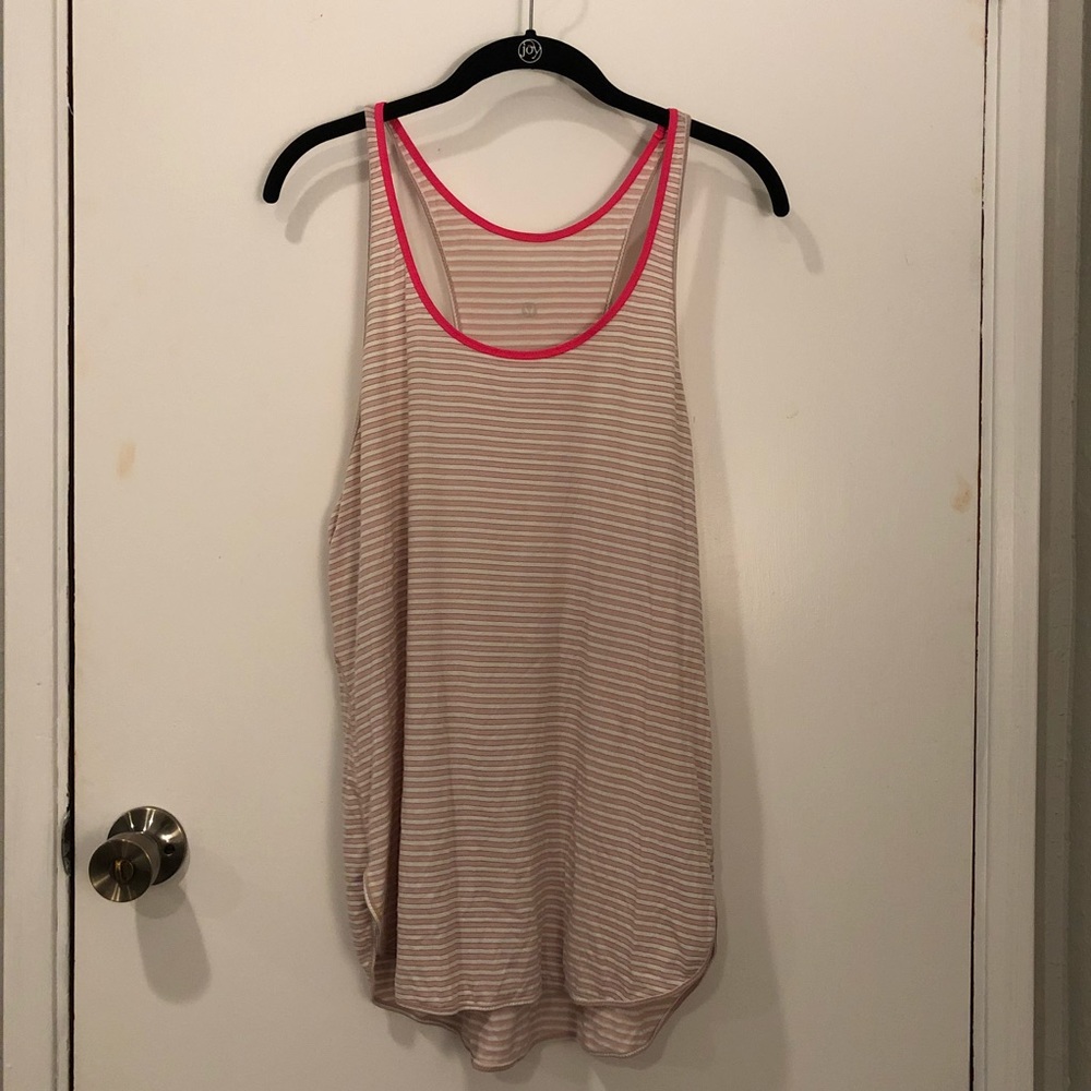 Workout tank top